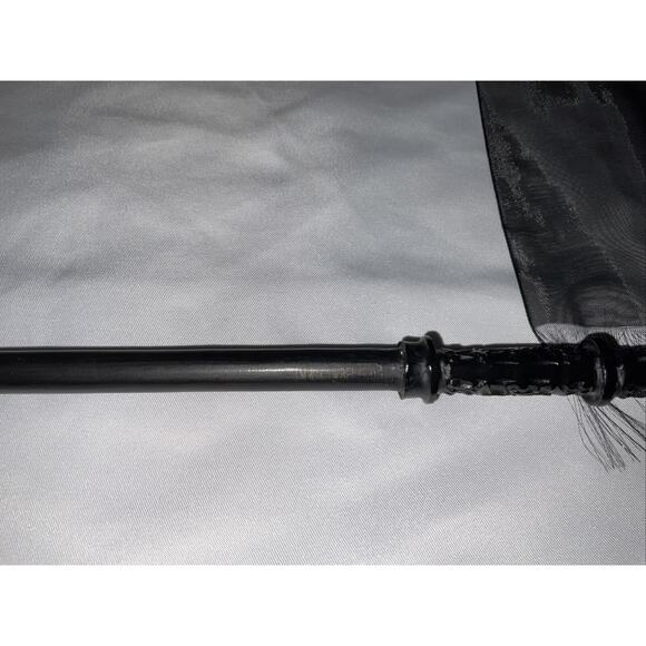 The Noble Collection Harry Potter Professor Snape Wand in Ollivander's Box - Picture 7 of 12